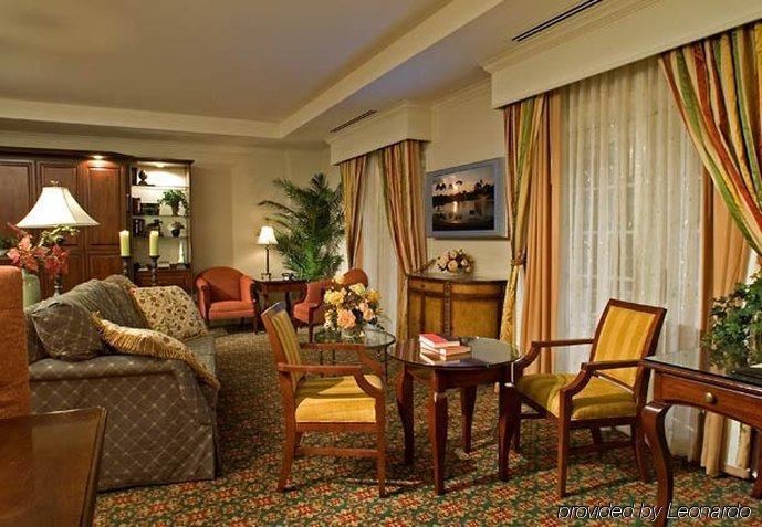 Courtyard By Marriott Saratoga Springs Hotel Interior photo
