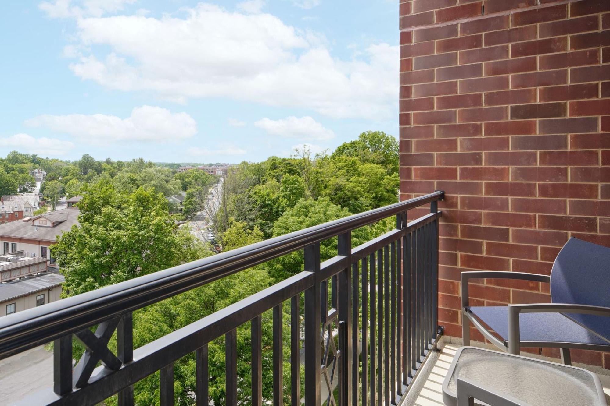 Courtyard By Marriott Saratoga Springs Hotel Exterior photo